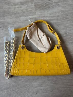 apede mod shoulder bag